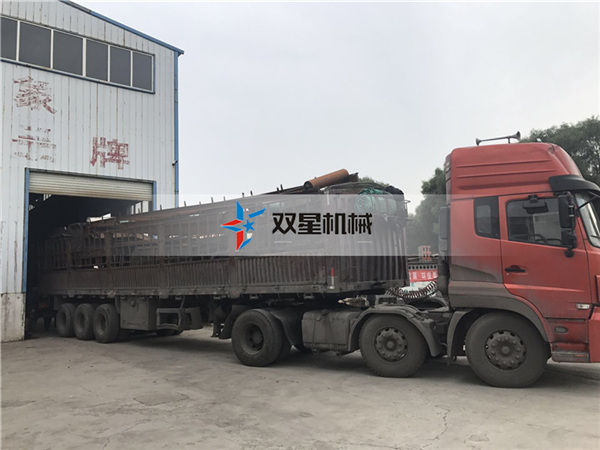 皓星廢<a href='http://www.huashiji.cn/' target='_blank'><span>金屬粉碎機</span></a>設備生產線發(fā)貨現(xiàn)場