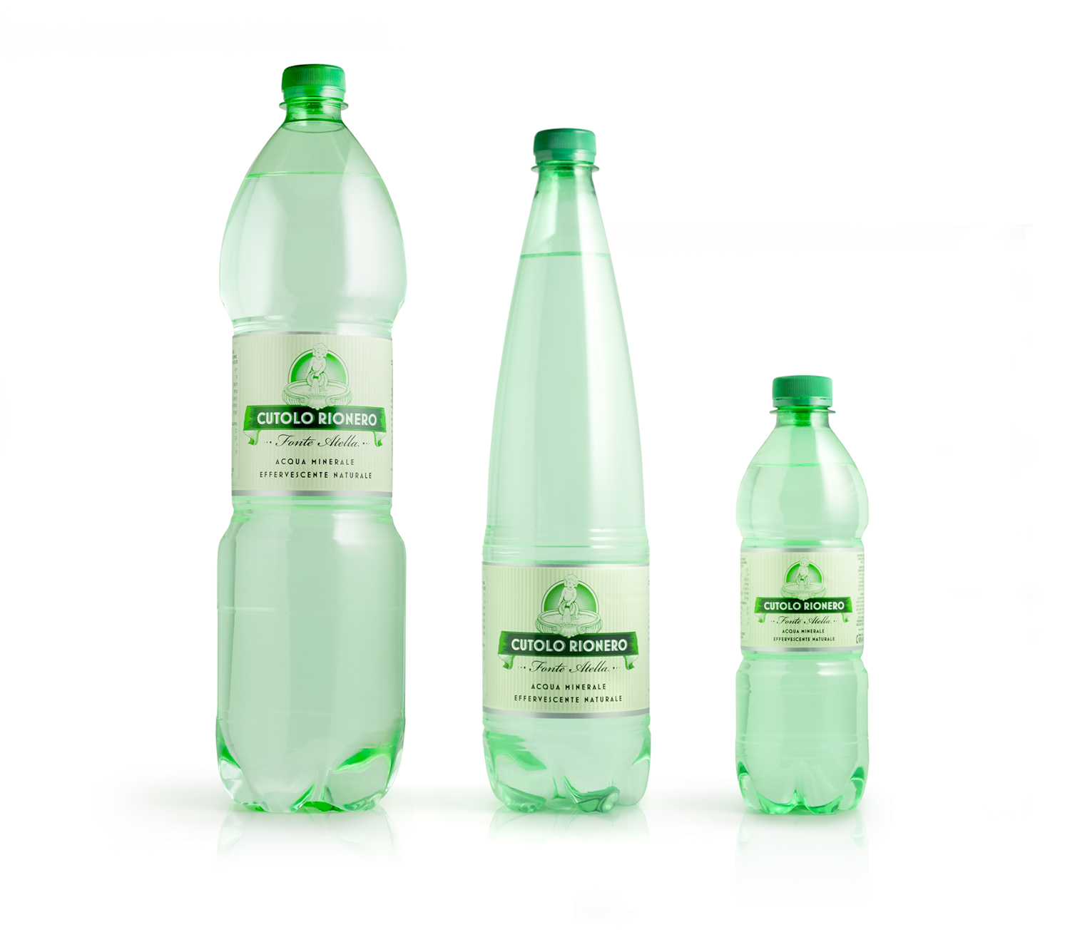 國外礦泉水包裝設(shè)計訴求領(lǐng)導(dǎo)地位(圖2) 國外礦泉水包裝設(shè)計訴求領(lǐng)導(dǎo)地位(圖2)