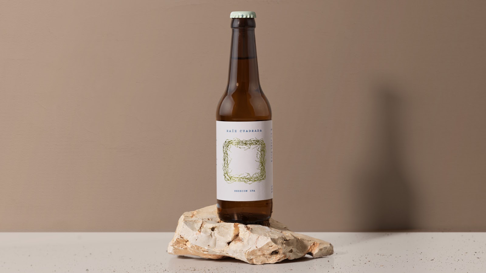 精釀啤酒包裝設(shè)計(jì)-根源(圖1) 精釀啤酒包裝設(shè)計(jì)-根源(圖1)