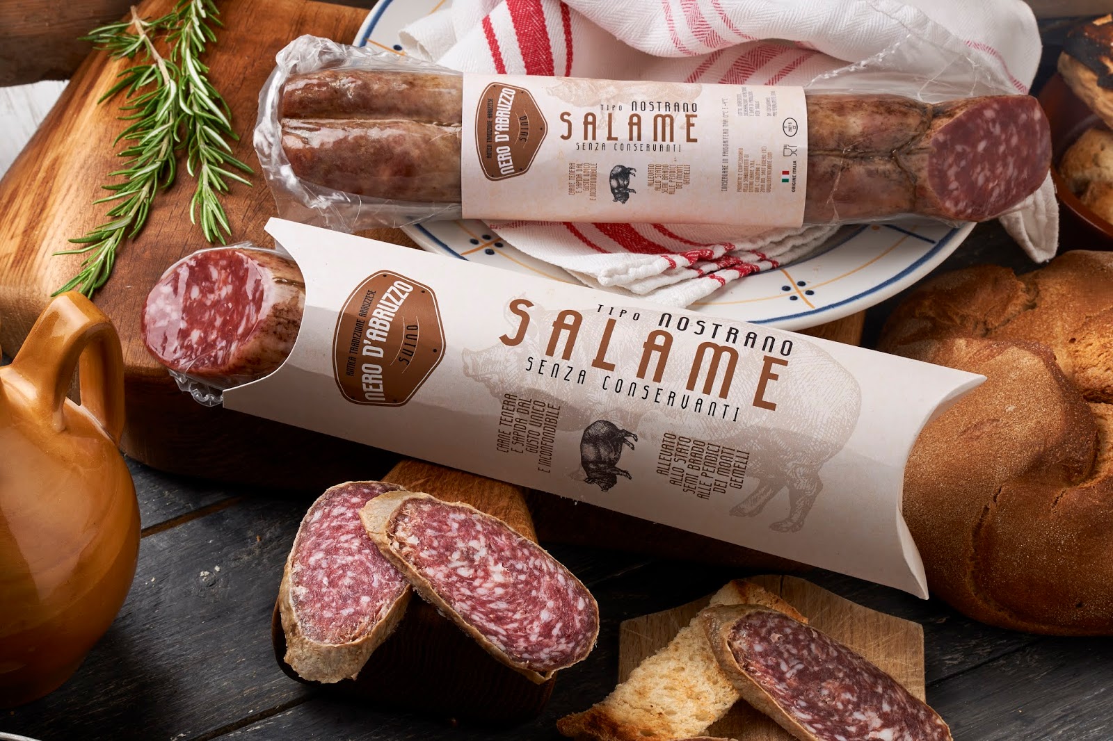 黑豬肉深加工產(chǎn)品包裝設(shè)計(jì)(圖1) 黑豬肉深加工產(chǎn)品包裝設(shè)計(jì)(圖1)