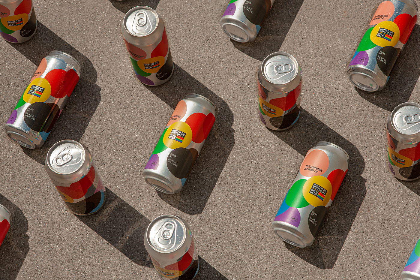 啤酒包裝這樣設(shè)計(jì)超大五彩紙屑充滿了自豪感(圖4)