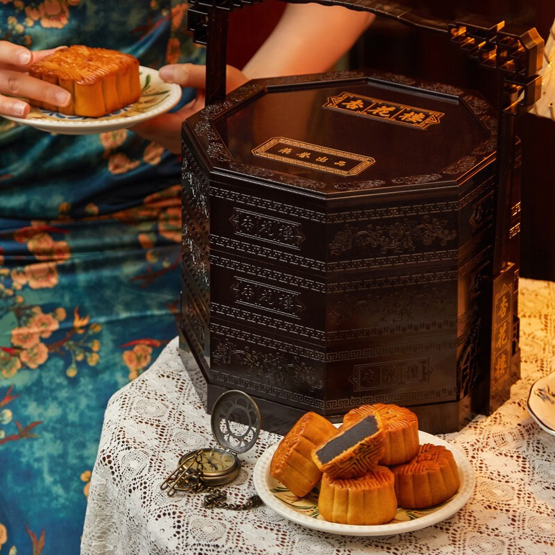 杏花樓 豪華提籃 廣式月餅 13餅4味 1.88kg 禮盒裝包裝禮盒產(chǎn)品包裝創(chuàng)意設(shè)計(jì)欣賞(圖4)