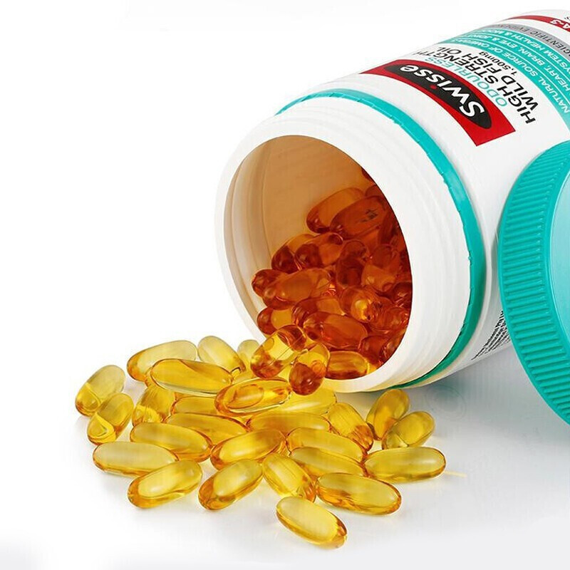 Swisse 斯維詩 Ultiboost 無腥味高濃度野生魚油膠囊 400粒*3瓶保健產(chǎn)品包裝創(chuàng)意設(shè)計欣賞(圖5)